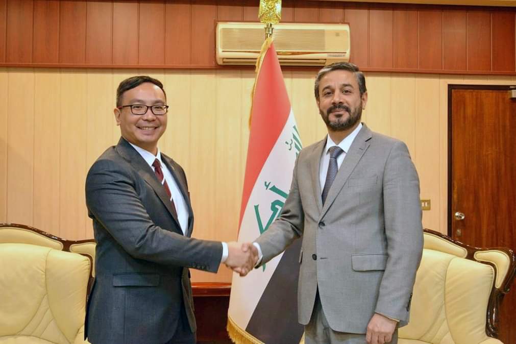 Read more about the article Dr. Al-Aboudi Meets Chargé d’Affaires of Philippine Embassy, His Excellency Emphasizes developing Of International Partnership & Scientific Cooperation