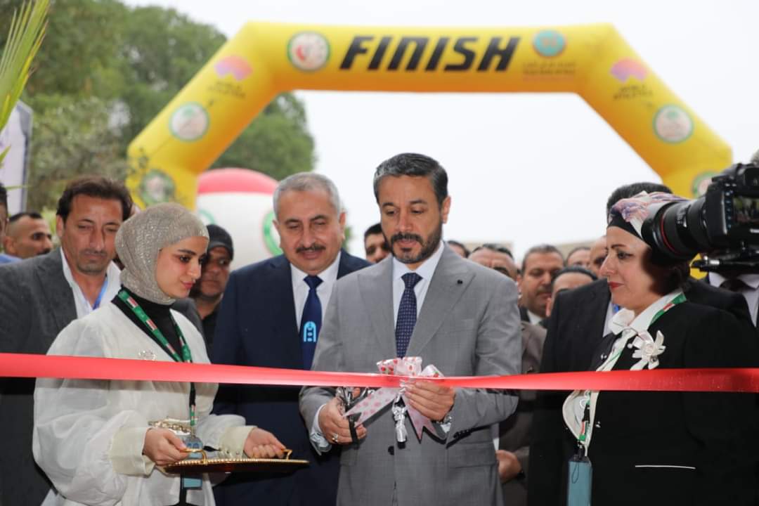 Read more about the article Dr. Al-Aboudi Inaugurates Scientific Products Exhibition at Baghdad University