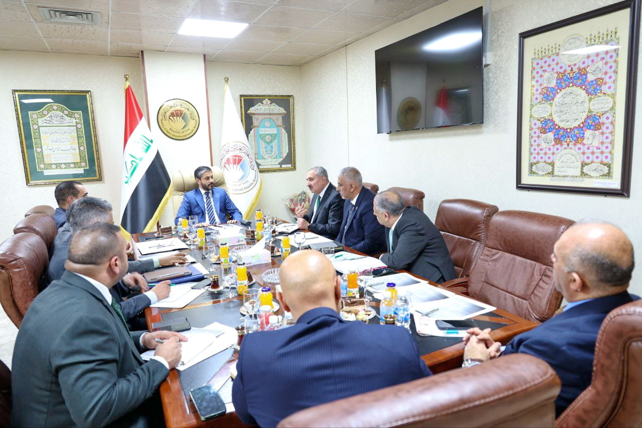 You are currently viewing During Preparation for Hosting Work of Association of Arab Universities in Baghdad, Dr. Al-Aboudi Chairs Meeting of Supreme Ministerial Committee & His Excellency Directs Completion of Organizational Procedures