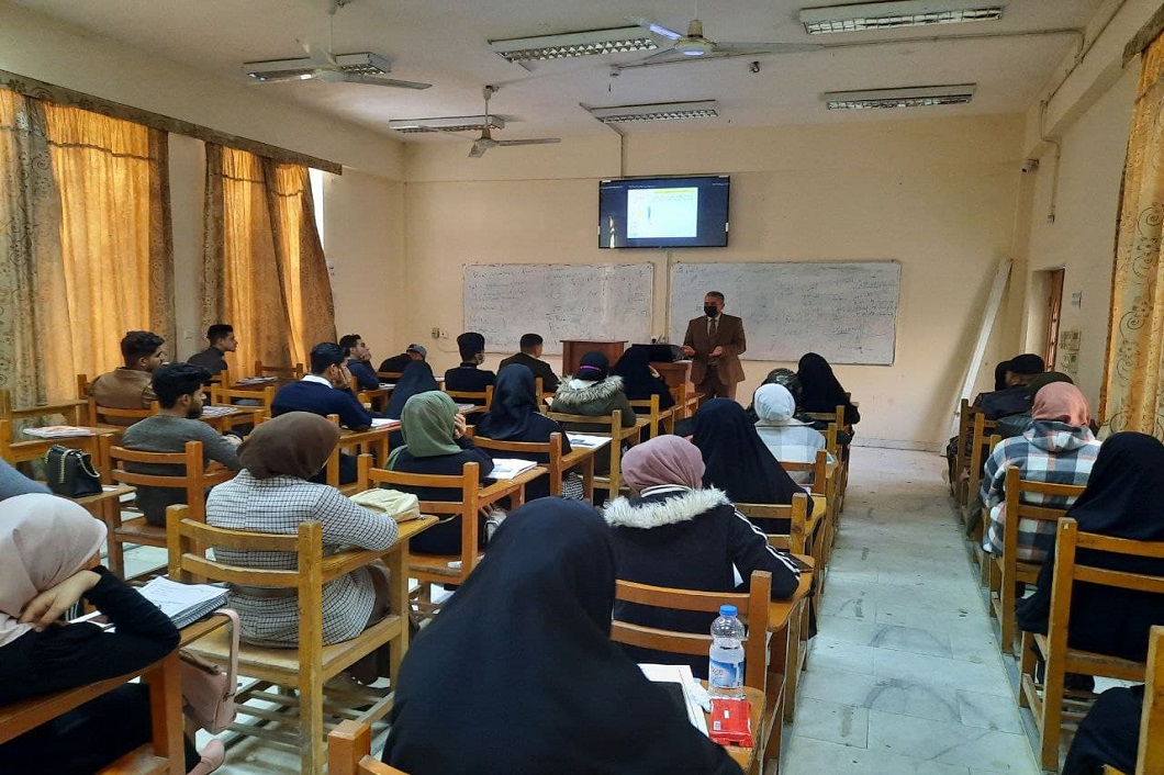 You are currently viewing جامعة كربلاء تنظم دورة تدريبية عن مباديء الامن والسلامة المختبرية