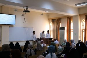 Read more about the article كلية العلوم تناقش بحوث التخرج