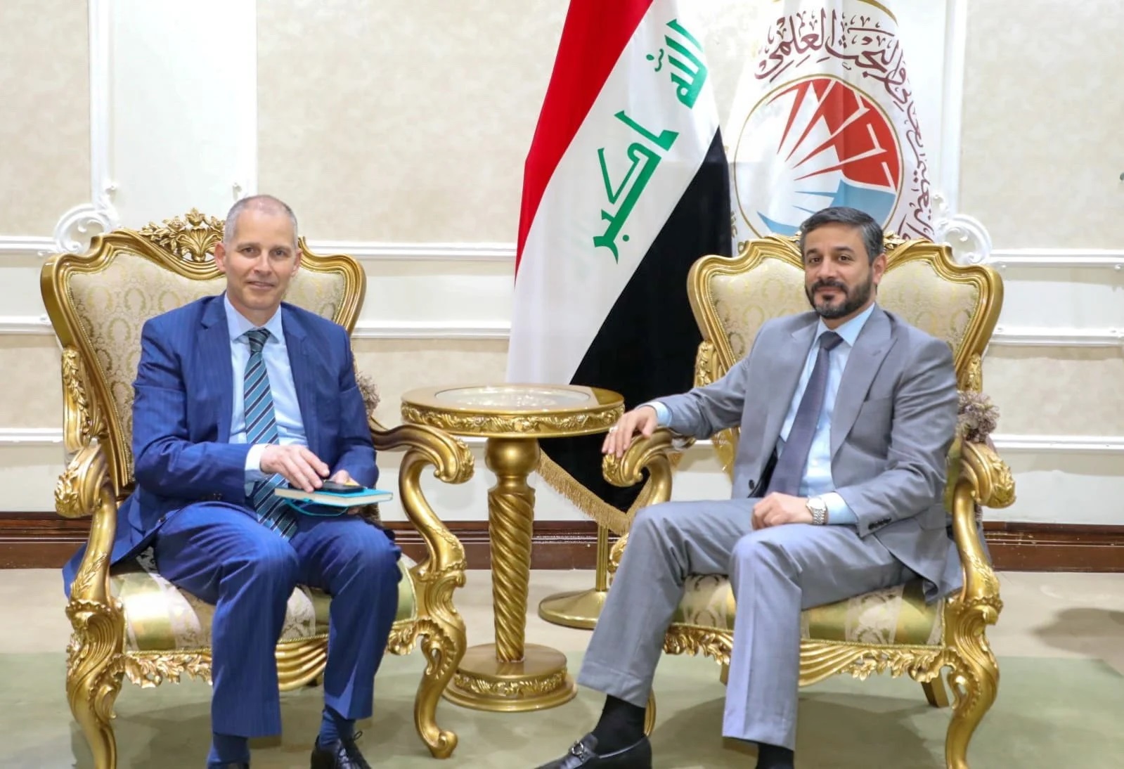You are currently viewing Dr. Al-Aboudi Meets British Council’s Director in Iraq, His Excellency Reviews Training & Development Programs with Universities