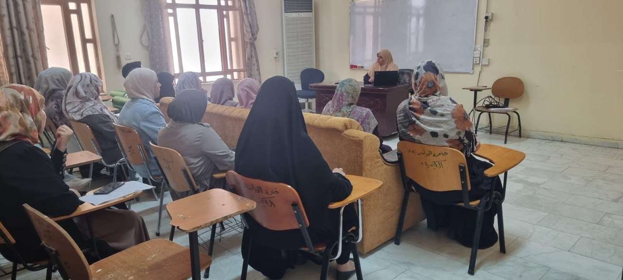 Read more about the article The Women’s Affairs Unit at the College of Science, University of Karbala, organized an awareness seminar titled “Labor Law and Social Security”