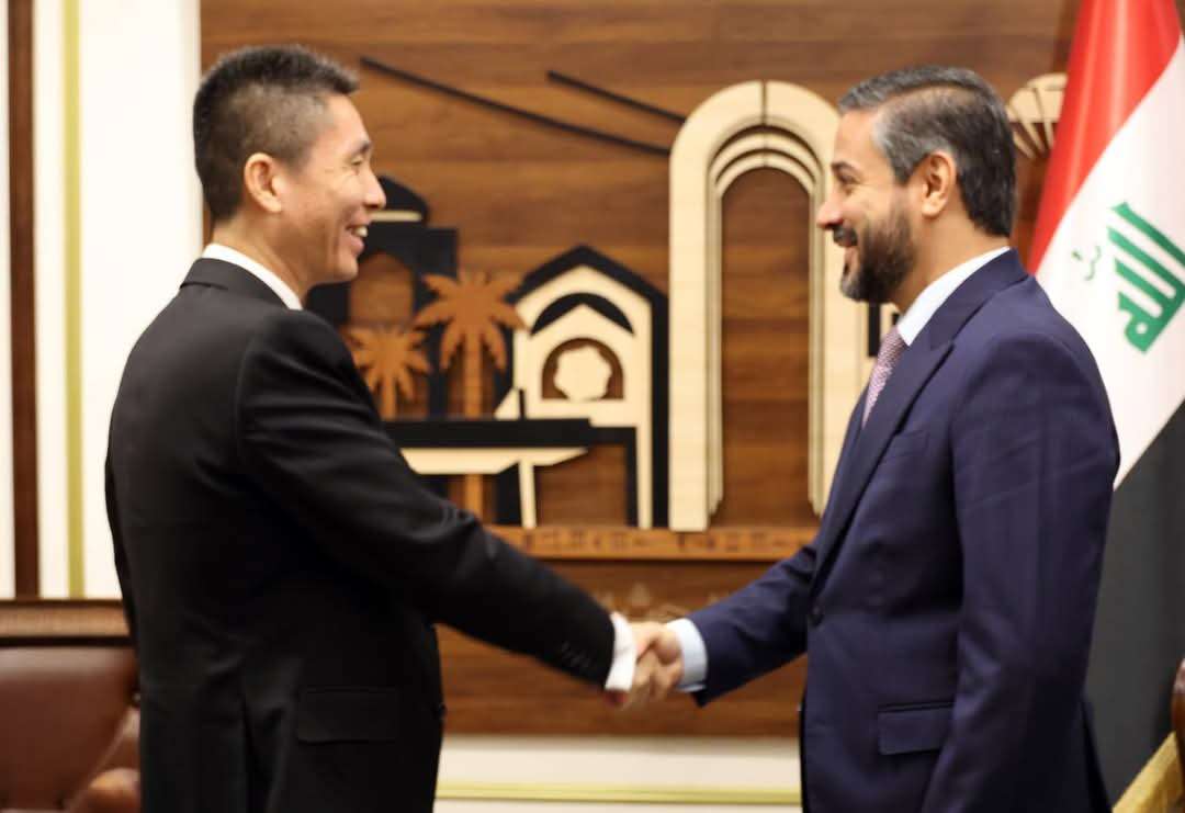 Read more about the article Dr. Al-Aboudi Meets Chinese Ambassador & His Excellency Calls for Establishment of Iraqi-Chinese University Specializing in Artificial Intelligence
