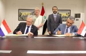 Read more about the article Considering Famework of Cooperation Between Iraq & Netherlands, Dr. Al-Aboudi Sponsors Inking of Academic Protocol with IHE Delft Institute of Water Sciences & Emphasizes Exchange of Scholarships within Study in Iraq