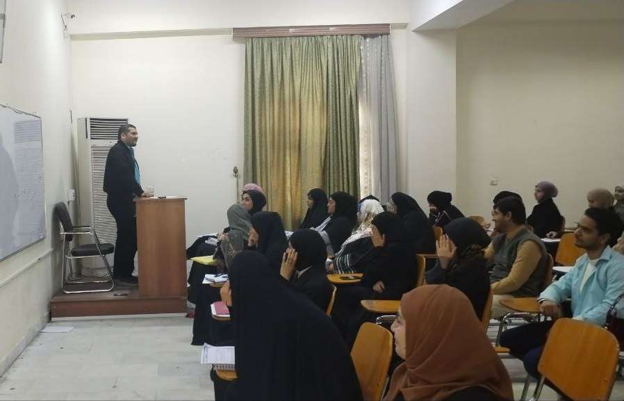 Read more about the article University of Kerbala College of Science Organizes Training Course on “Utilizing AI Capabilities in the Educational Process”