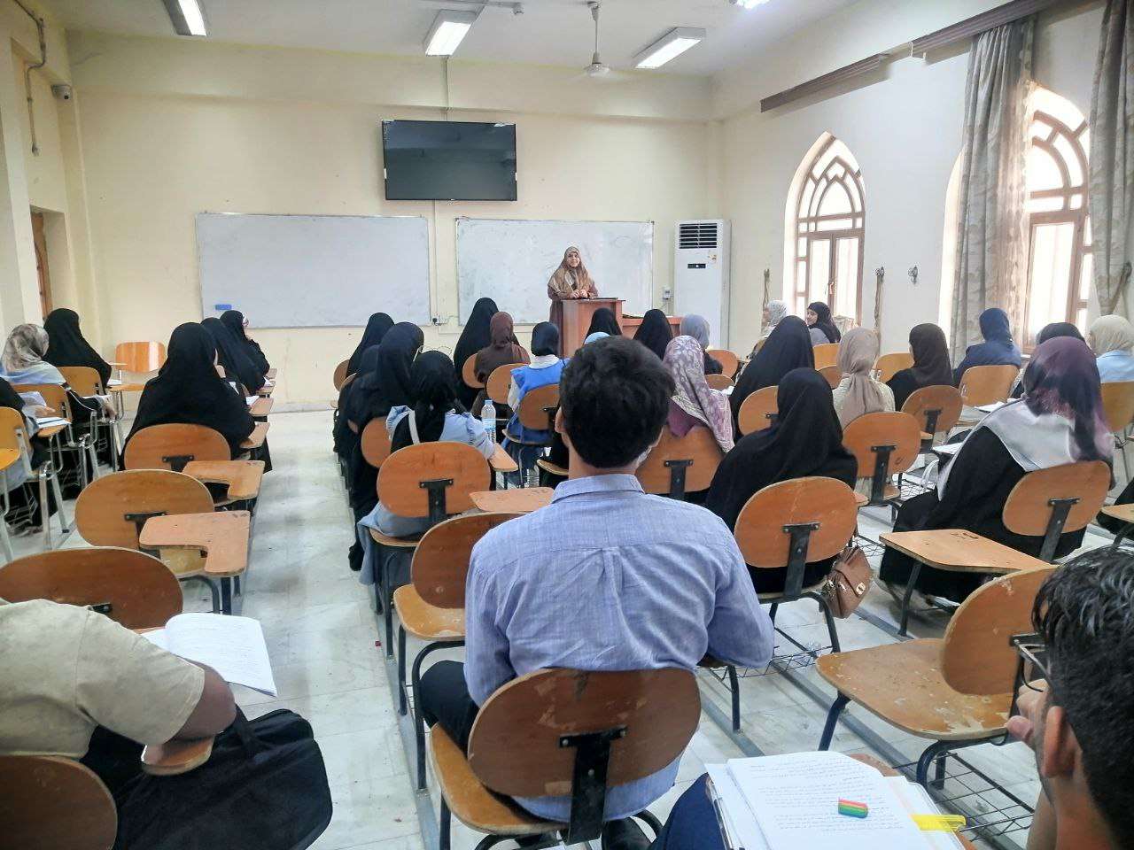 Read more about the article University of Kerbala’s College of Science Organizes Awareness Seminar on Women and Human Rights