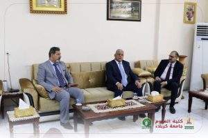 Read more about the article Visit of Provincial Council Member and President of the University of Kerbala to the faculty of Science