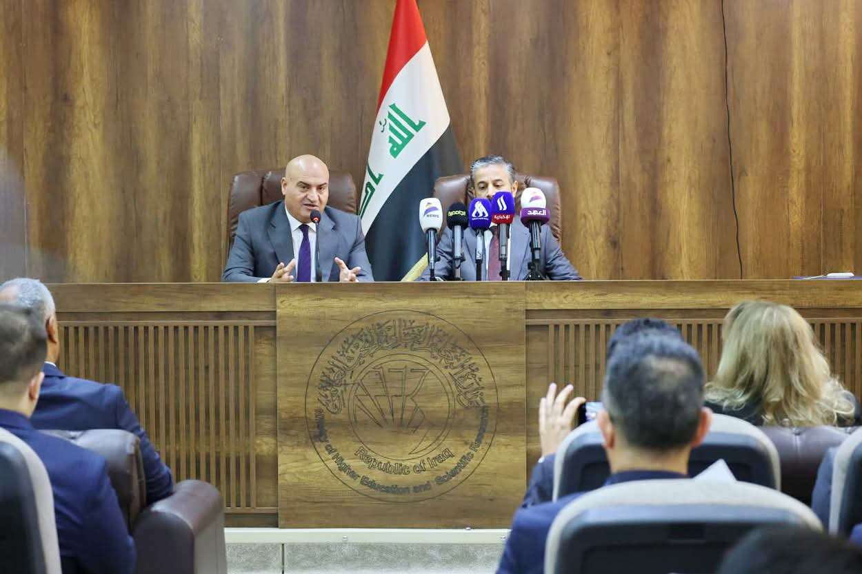 Read more about the article Dr. Al-Aboudi Awards Certificates of Participation & Appreciation to (50) Iraqi Researchers in Scientific Research Skills Development Program in Cooperation with Clarivate, Federation of Arab Scientific Research Councils & Egyptian Knowledge Bank