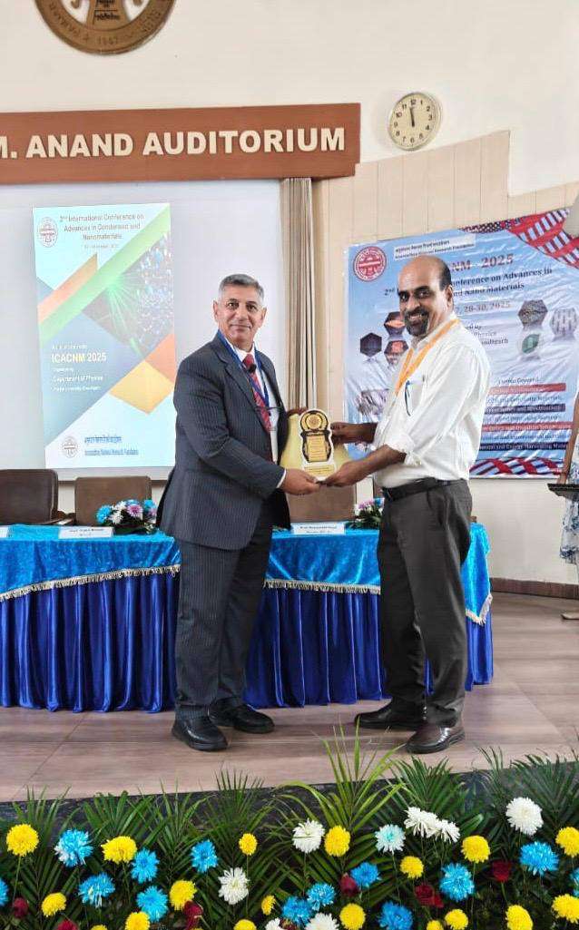 Read more about the article A Faculty Member from the faculty of Science Participates in the Second International Conference at the University of the Punjab, India