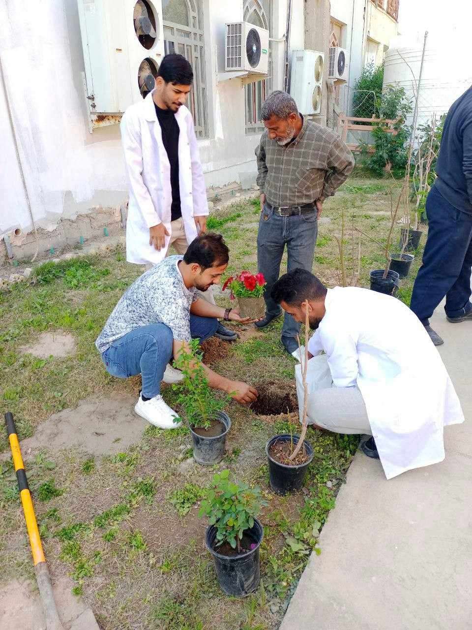 Read more about the article Participation of the “Friends of the Environment” Group in a Tree-Planting Campaign to Promote Environmental Awareness