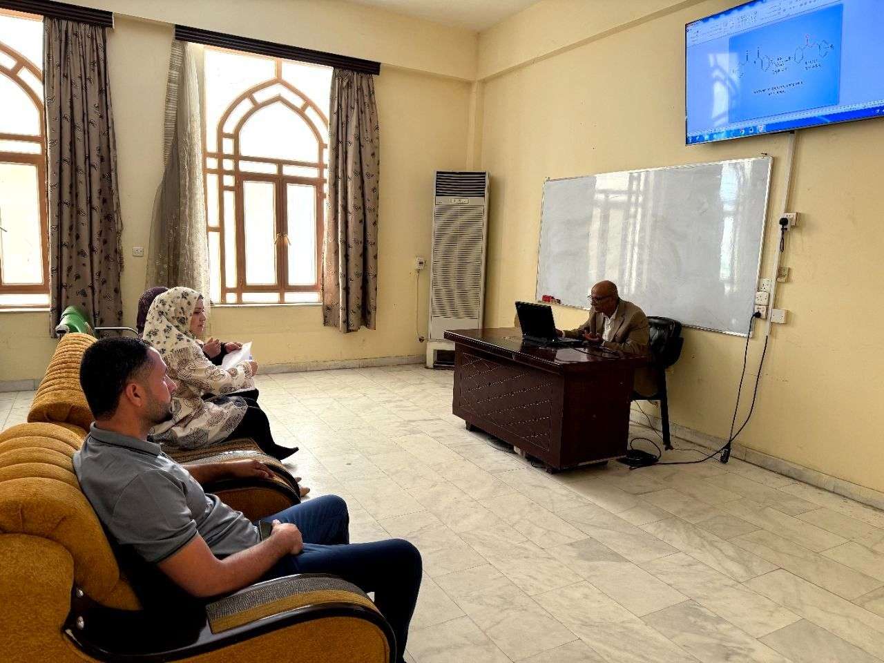 You are currently viewing كلية العلوم بجامعة كربلاء تنظم ندوة حول “استعمال الچالكونات كوسيطات في تحضير المركبات الحلقية ذات التطبيقات الطبية”