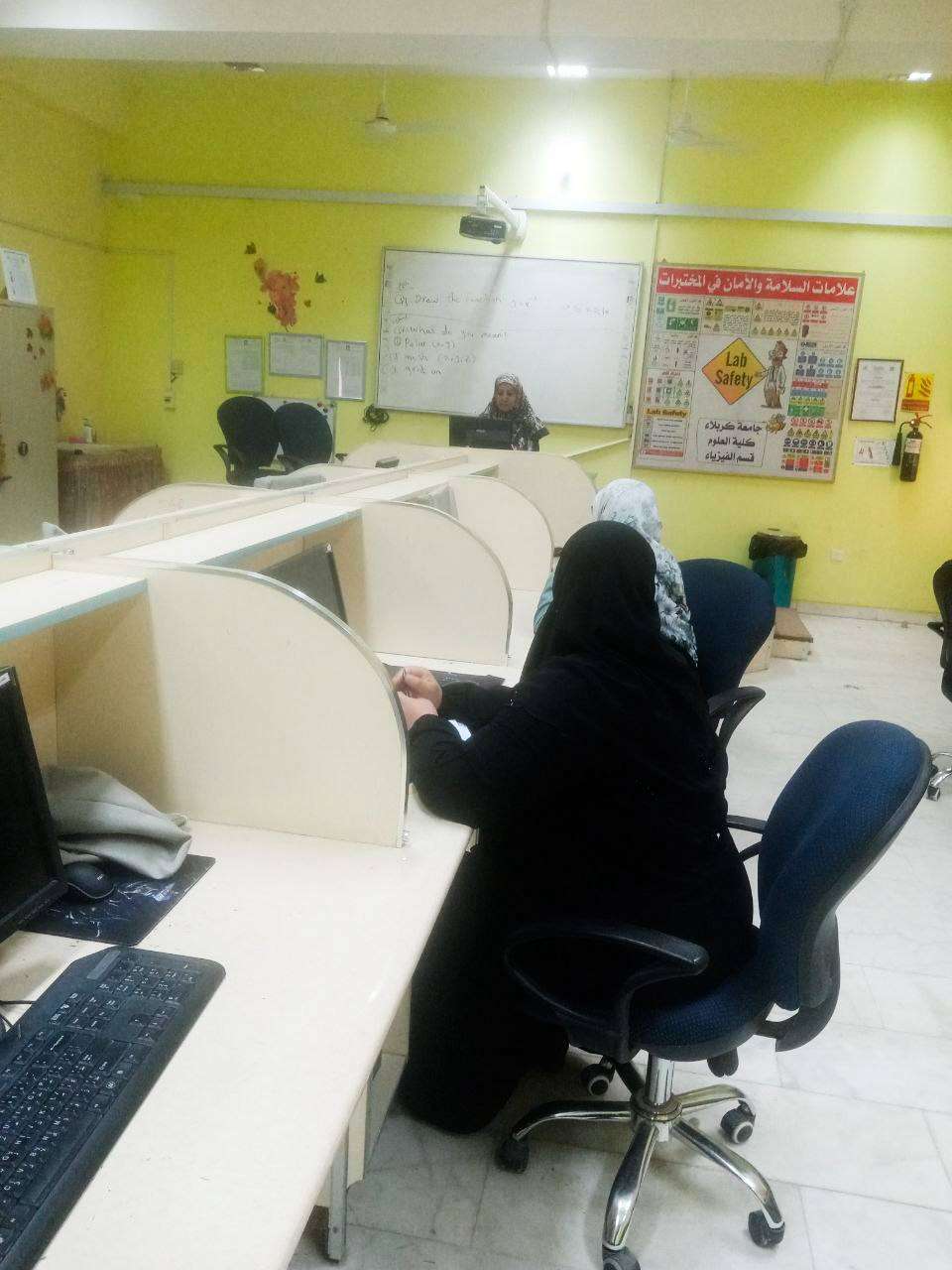 You are currently viewing كلية العلوم بجامعة كربلاء تنظم ورشة عمل حول “وظائف المستقبل في مجال تكنولوجيا المعلومات”