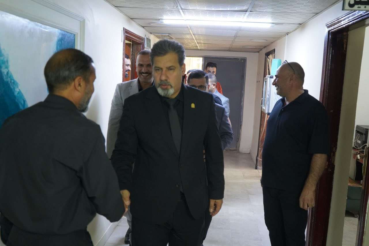 Read more about the article رئيس جامعة كربلاء يتفقد الأقسام الداخلية ويشيد بجهود إدارتها