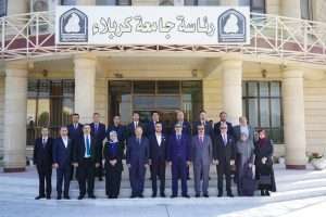 Read more about the article رئيس الجامعة يستقبل لجنة وزارية لتقييم اهلية بعض برامج البكالوريوس في الجامعة