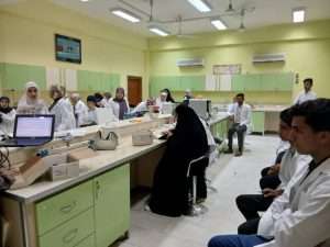 Read more about the article كلية العلوم تنظم دورة تدريبية بعنوان “أساسيات الليزر وتطبيقاته”