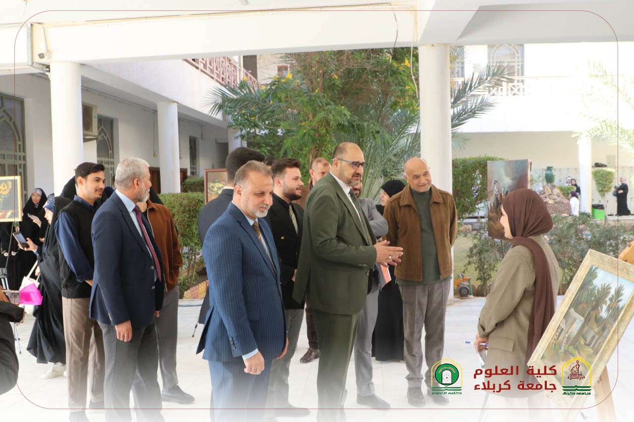 You are currently viewing مواهب تشرق في أروقة كلية العلوم… معرض للرسم والخط يجمع إبداع الطلبة