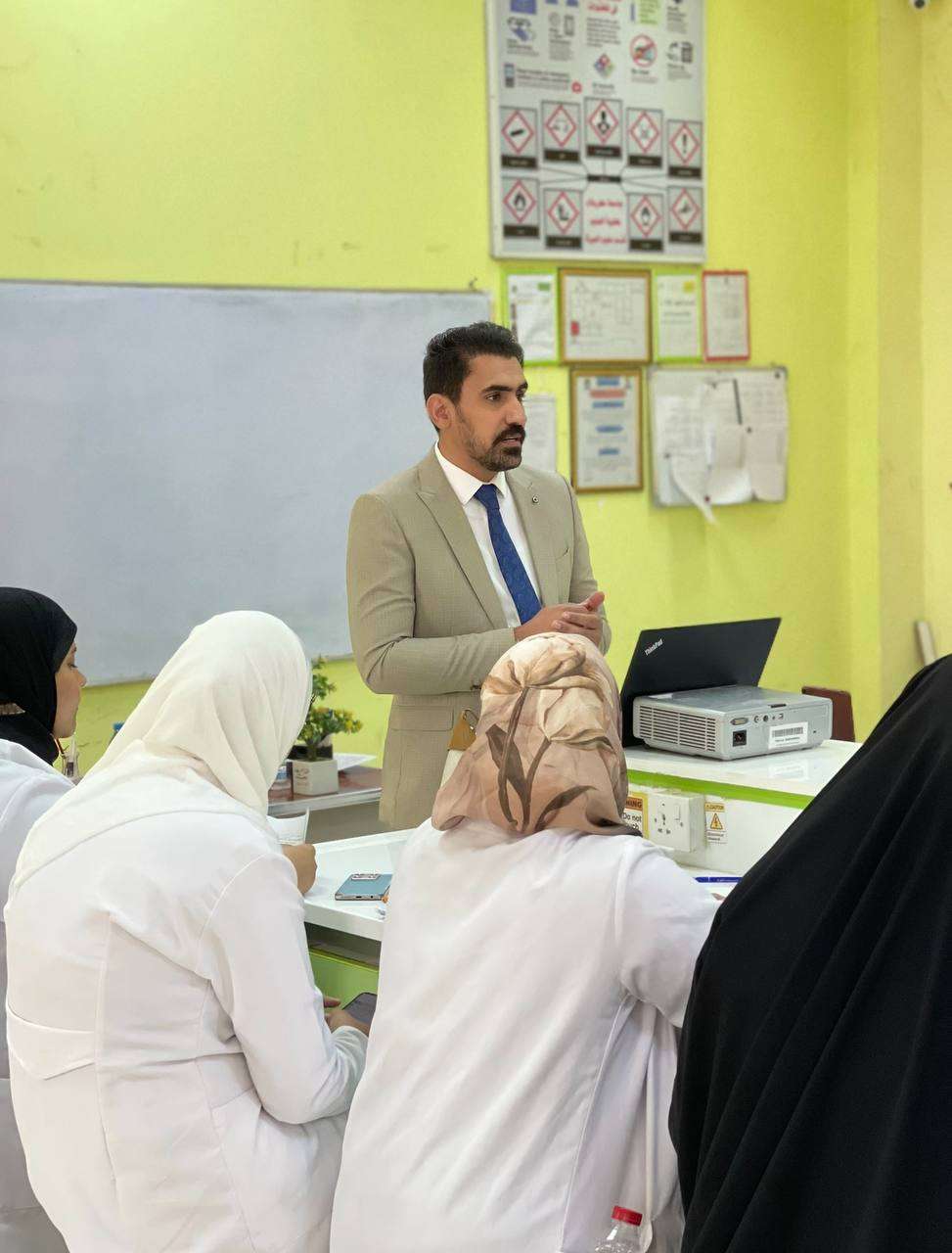 You are currently viewing كلية العلوم تنظم ندوة بعنوان (الطرق الحديثة في تشخيص الفطريات)